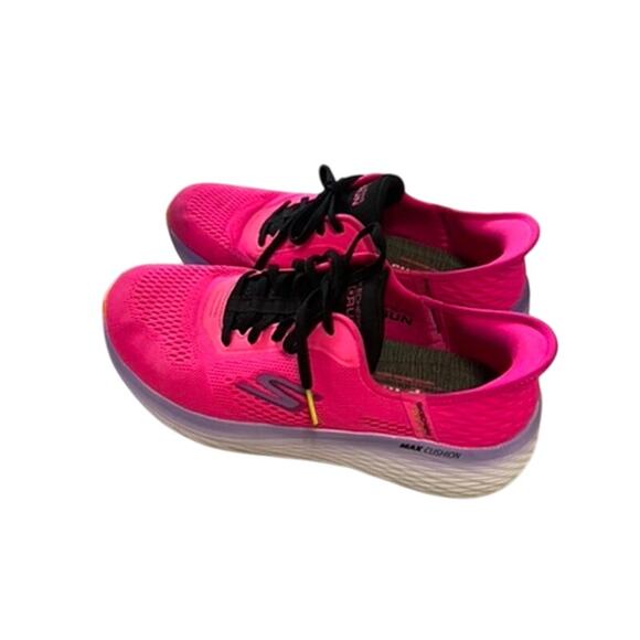 PINK Raspberry Sketchers Go RunMax cushion Elite 2.0 Slip on running shoes sz 10 - Picture 1 of 8